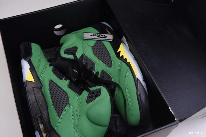 1st Kicks CK6631- Jordan SE 5 1085 Oregon Ducks StreetReady Air 1105